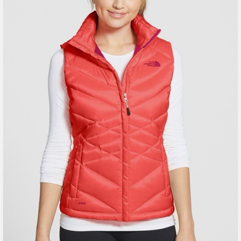 The North Face Women's Vibrant Orange Quilted Vest - Womens - Medium